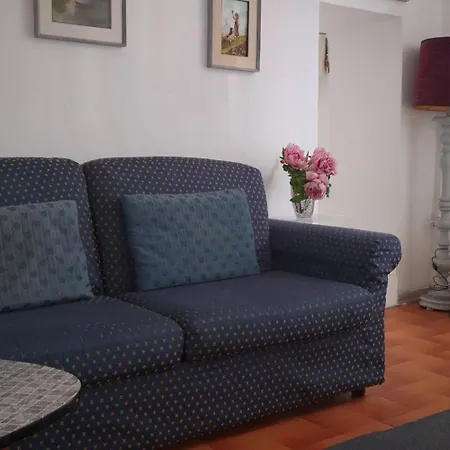 Blue Breeze Apartment