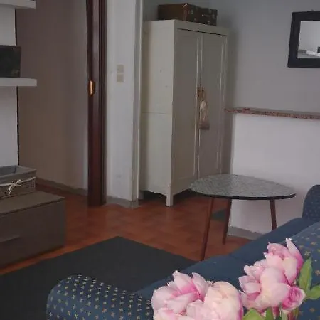 Blue Breeze Apartment